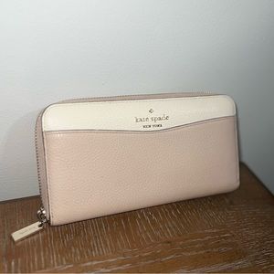 Kate Spade Zip Wallet